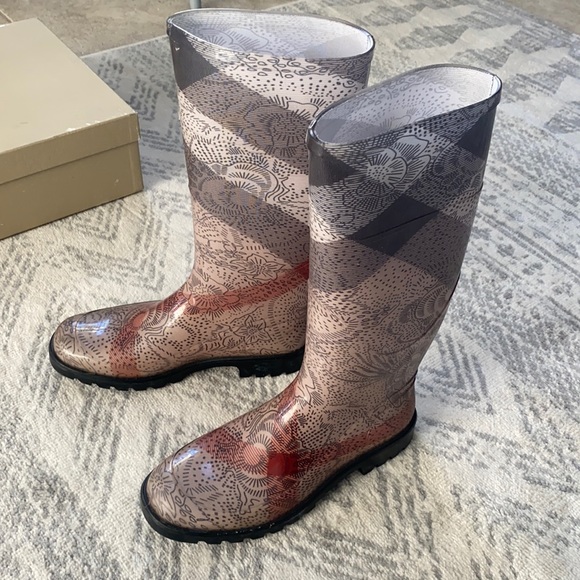 Burberry Shoes - Burberry Rain Boots Unique Design Size 37 fits like a 7.5 US